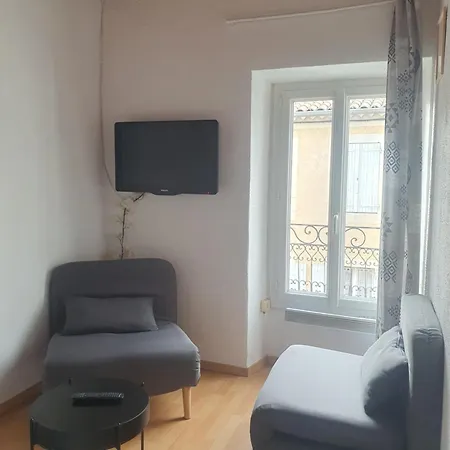 Appartement Meuble Centre Ville Nyons Exterior photo